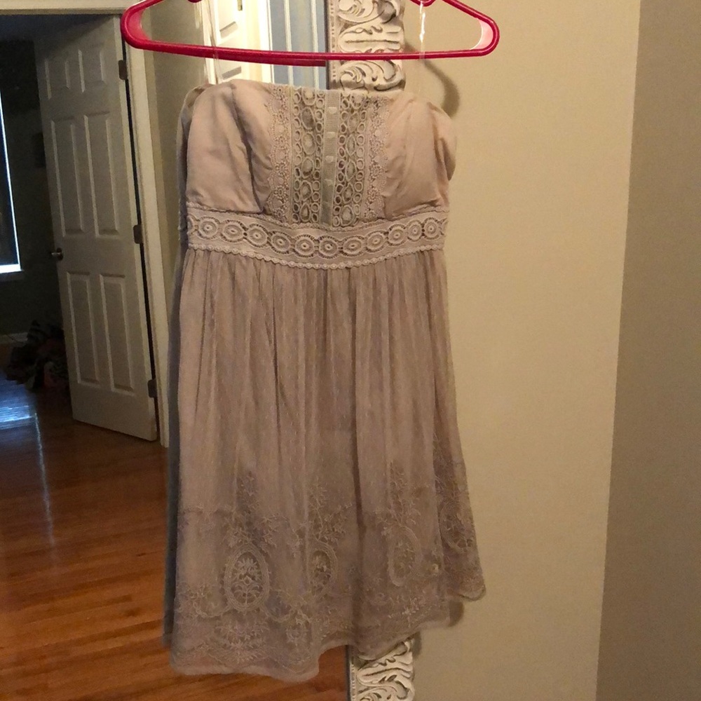 Beige lace strapless dress